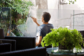 window-cleaning-re-size window-cleaning-re-size
