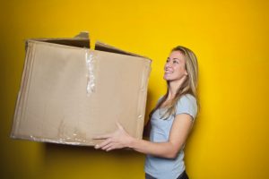 Moving house cleaning services